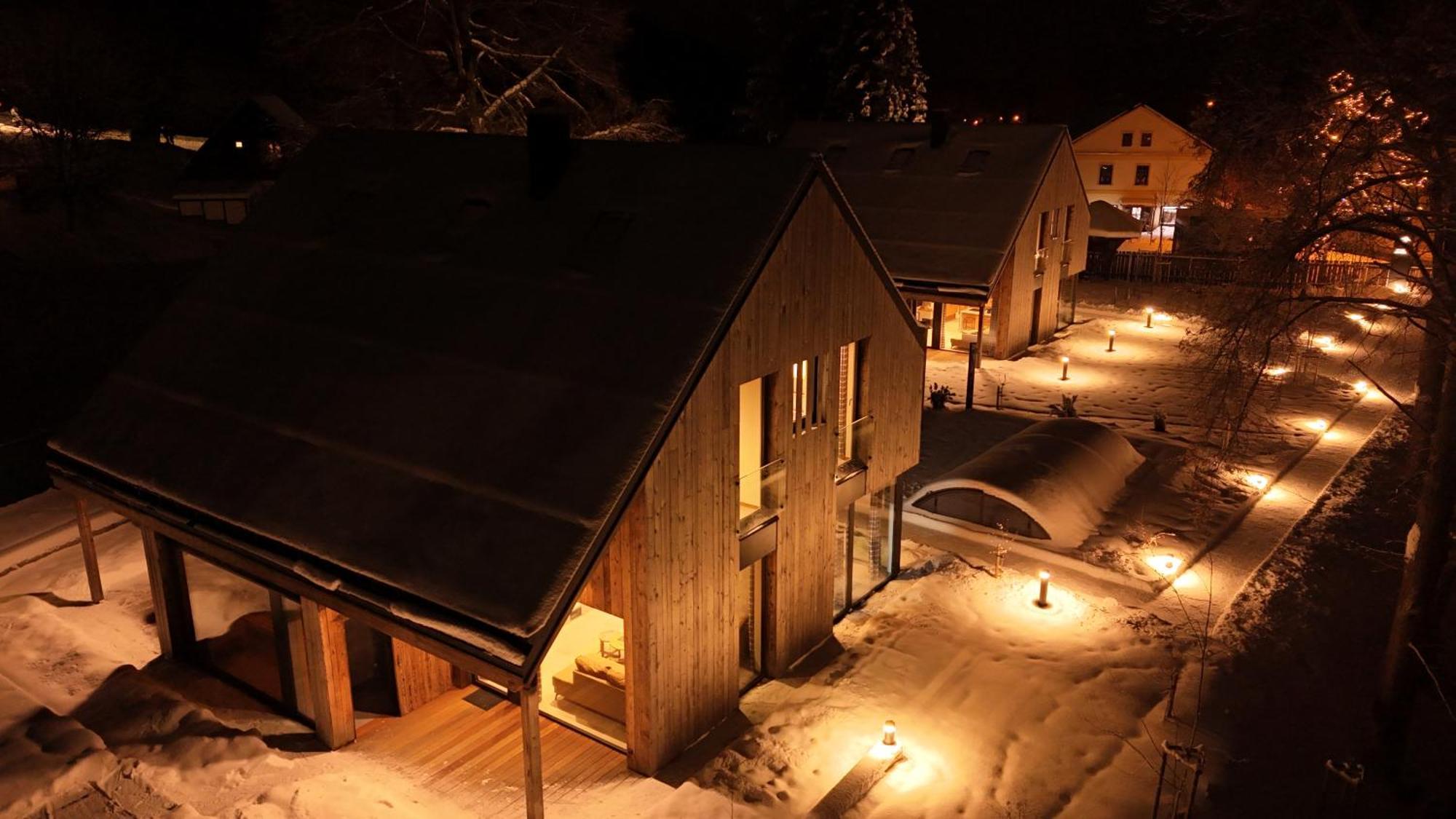 Rezidence Za Vodou - Vazka Villa Černý Dŭl Exterior foto